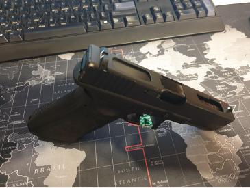 Glock 18C fabricat de wee